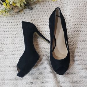 Nine West Peptoe Black Suede Shoes